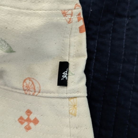 VANS Lizzie Armanto Bucket Hat Allover Citrus Print Adult  Small Medium 0224 - Picture 3 of 9